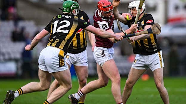 Ronan Glennon, Galway, and Cian Kenny and Luke Connellan, Kilkenny, in Allianz Hurling League action. Photo by David Fitzgerald/Sportsfile