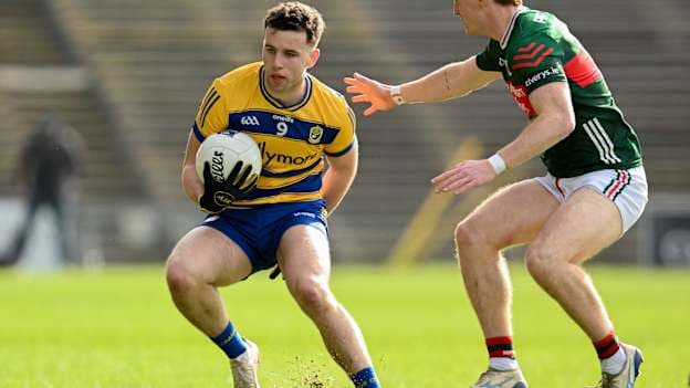 Conor Ryan, Roscommon, and Jack Carney, Mayo, in Allianz Football League action. Photo by Paul Phelan/Sportsfile