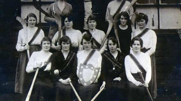 1921 London-Irish Camogie Team